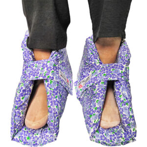 Triangular sponge slippers to reduce foot pressure for bedridden patients - Image 1