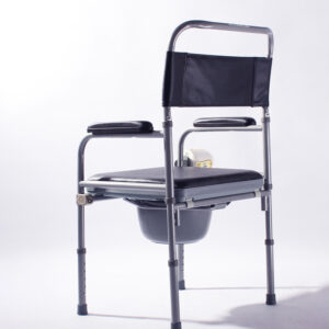 Wide non-slip toilet seat - Image 1